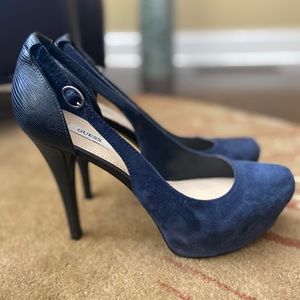 Guess Navy Suede Like Pumps